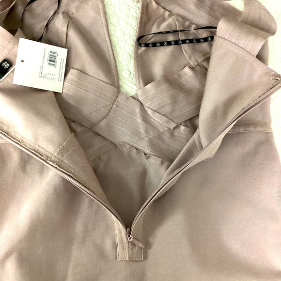 NWT MISSGUIDED Bandage Bodycon Panelled Front Plunge MIDI Dress Mauve Size 12 - Picture 11 of 11